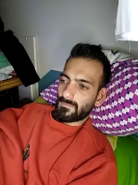 Snapshot of Drkats chatting on 10-25-25, 12:40 Drkats online show from 10-25-25, 12:40