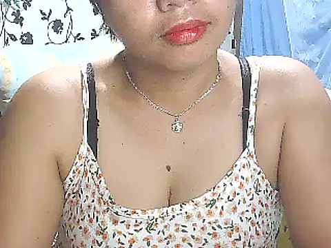 Snapshot of lovely_samxxx24 chatting on 12-07-24, 08:49 lovely samxxx24 online show from 12-07-24, 08:49