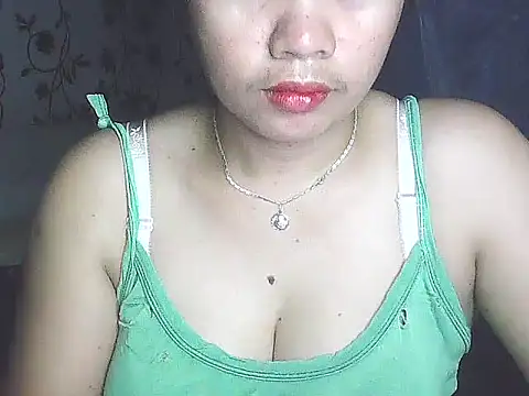 Snapshot of lovely_samxxx24 chatting on 12-14-24, 02:23 lovely samxxx24 online show from 12-14-24, 02:23