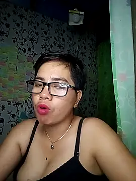 Snapshot of lovely_samxxx24 chatting on 02-16-25, 03:15 lovely samxxx24 online show from 02-16-25, 03:15