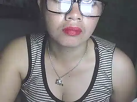 Snapshot of lovely_samxxx24 chatting on 02-28-25, 05:59 lovely samxxx24 online show from 02-28-25, 05:59