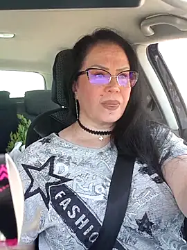 x  KHALEESI  x online show from 05-15-26, 10:22