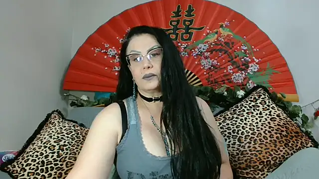 x  KHALEESI  x online show from 06-08-26, 08:20
