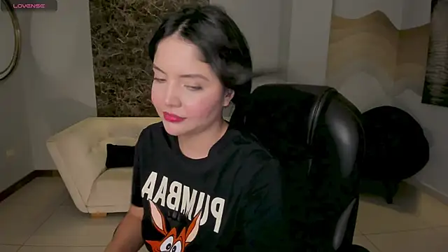 NinaMichelle online show from 06-30-26, 06:20