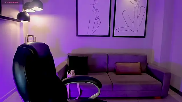 NinaMichelle online show from 07-16-26, 06:36
