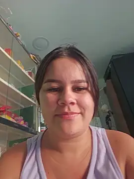 Snapshot of sweet_lucia chatting on 06-01-26, 02:08 sweet lucia online show from 06-01-26, 02:08