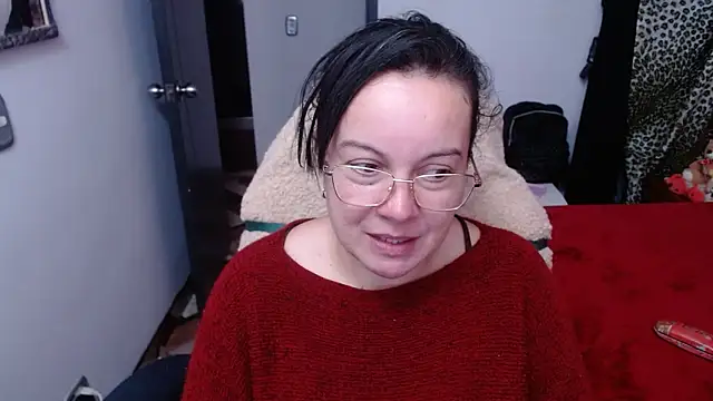 Sonialorens  online show from 11-07-25, 10:21