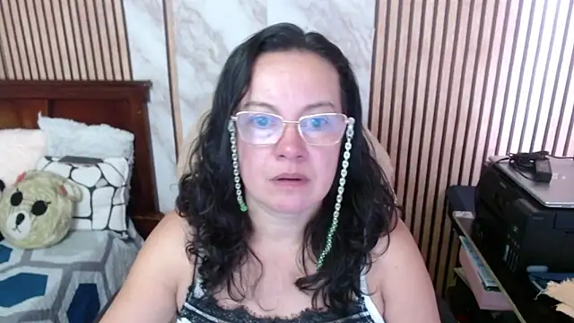 Sonialorens  online show from 02-17-26, 08:04