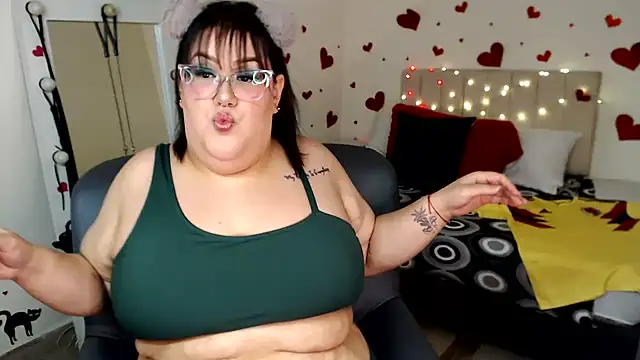 GiannaMorrys online show from 06-25-26, 03:50