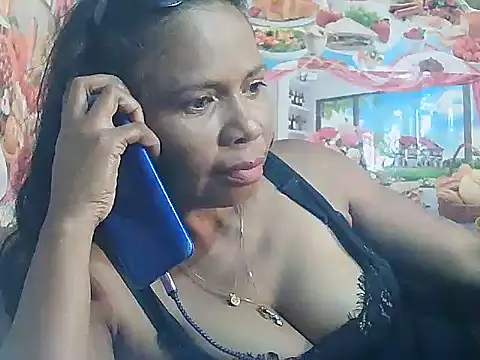 Snapshot of Hyncam chatting on 03-18-26, 07:22 Hyncam online show from 03-18-26, 07:22