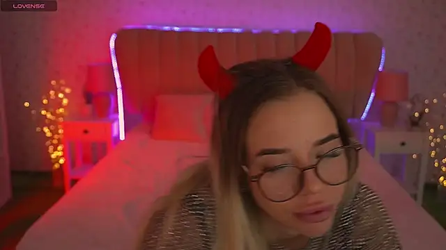 Sexy Ira online show from 02-09-25, 10:09