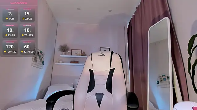 Roxana Wet  online show from 03-10-26, 01:38