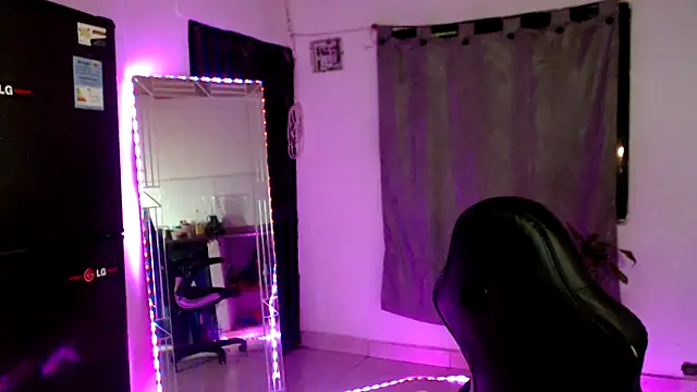 Ariana girlhots online show from 01-28-25, 05:54