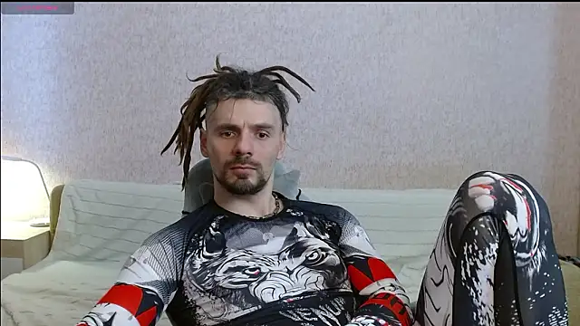 Snapshot of Aestheticguy101 chatting on 03-20-26, 12:10 Aestheticguy101 online show from 03-20-26, 12:10