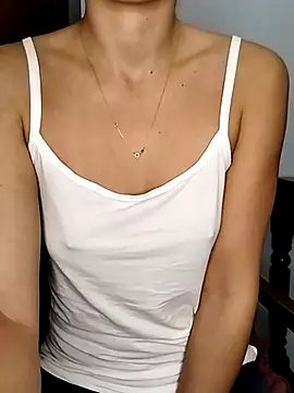 Snapshot of megan2021 chatting on 11-09-25, 03:43 megan2021 online show from 11-09-25, 03:43