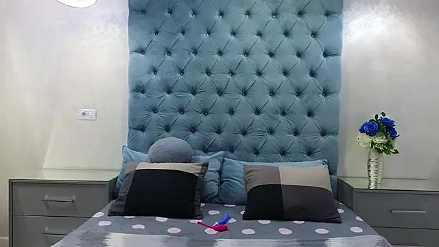 Theowonder online show from 02-03-25, 06:34