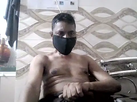 Snapshot of desi_llund chatting on 05-07-26, 04:34 desi llund online show from 05-07-26, 04:34