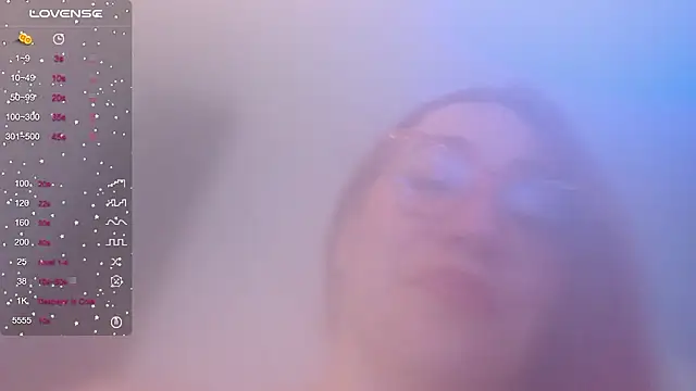 Snapshot of hotpawgmilf chatting on 02-26-25, 06:47 hotpawgmilf online show from 02-26-25, 06:47