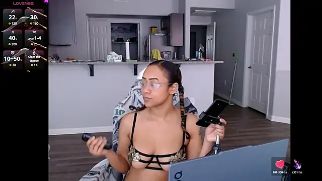RylHoneyy online show from 06-15-26, 07:16