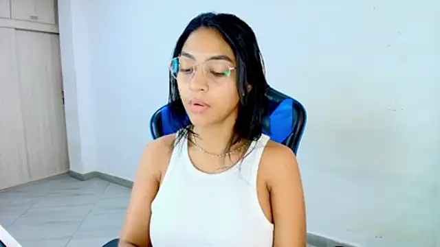 sophiax-x online show from 03-01-26, 01:24