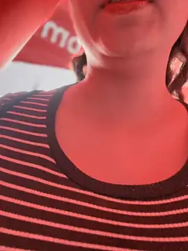 Snapshot of seraphine23 chatting on 12-13-24, 09:30 seraphine23 online show from 12-13-24, 09:30