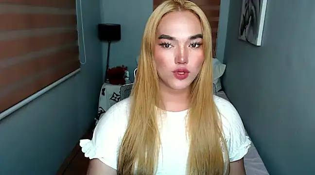 MoaningKylie online show from 01-18-25, 09:45