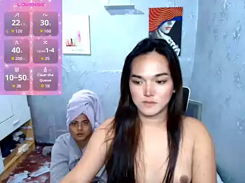 MoaningKylie online show from 10-26-25, 07:25