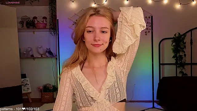 berrry girl online show from 05-26-26, 05:03