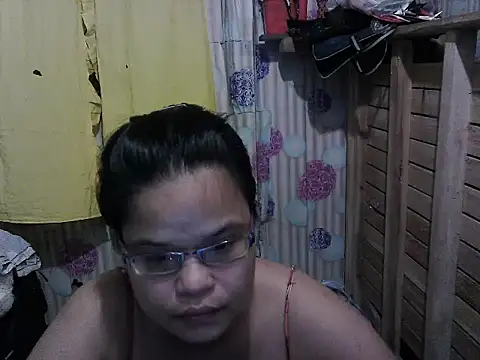 abiemayhottiey online show from 12-05-24, 09:50