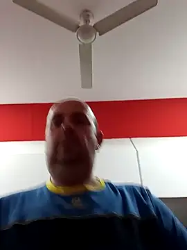 Hot-pico76 online show from 02-05-25, 08:21