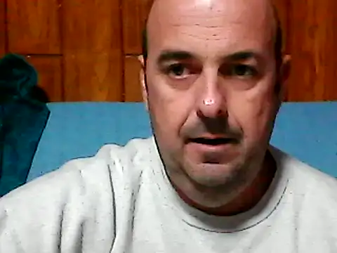 Hot-pico76 online show from 12-15-25, 07:07