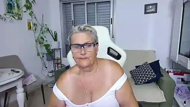 Selenna57 online show from 05-23-26, 05:17