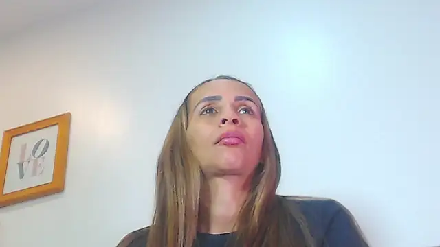 Amber Moore online show from 06-17-26, 07:15