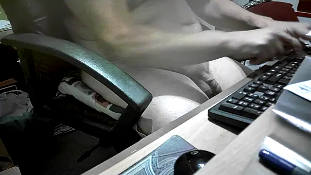 dirtyharry2022 online show from 12-16-24, 06:38