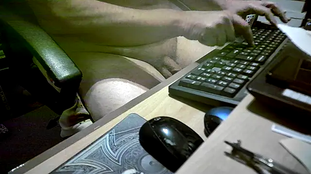 dirtyharry2022 online show from 03-11-25, 12:44