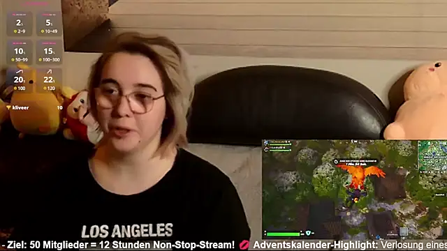 Snapshot of GamerGirl_Eve chatting on 12-29-24, 07:22 GamerGirl Eve online show from 12-29-24, 07:22