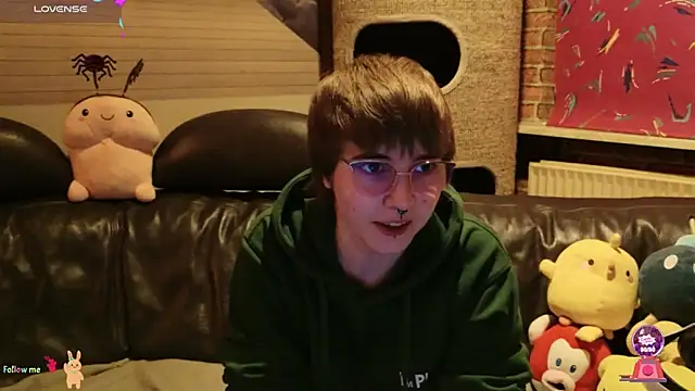 GamerGirl Eve online show from 10-29-25, 07:26