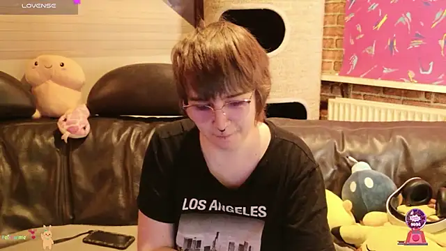 GamerGirl Eve online show from 11-20-25, 07:13