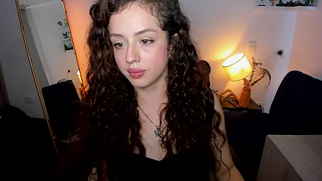 Cassandra Caiin online show from 03-17-26, 07:06