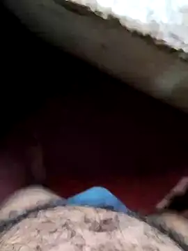 Snapshot of MalluBoyForGirls chatting on 09-11-25, 04:56 MalluBoyForGirls online show from 09-11-25, 04:56