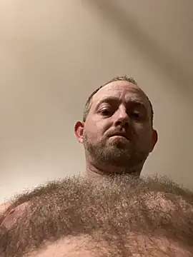 Snapshot of smokeymt420 chatting on 12-25-24, 04:44 smokeymt420 online show from 12-25-24, 04:44