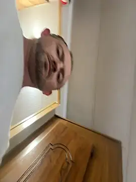 Snapshot of smokeymt420 chatting on 11-04-25, 03:38 smokeymt420 online show from 11-04-25, 03:38