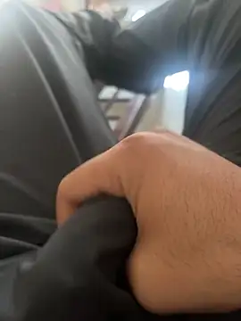 Snapshot of bigshow112 chatting on 01-13-25, 07:11 bigshow112 online show from 01-13-25, 07:11