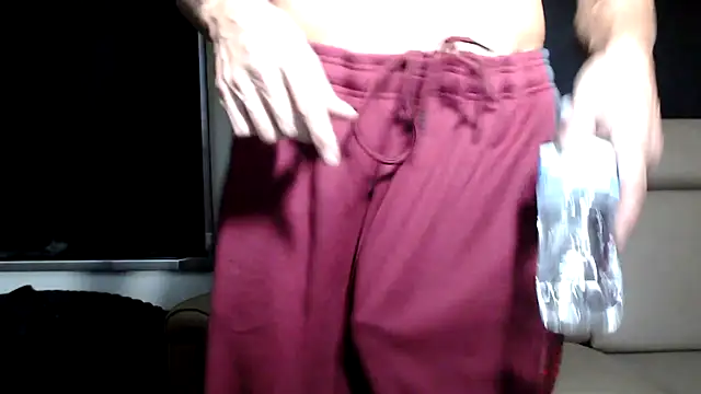 Snapshot of ThickD2C chatting on 06-24-26, 06:29 ThickD2C online show from 06-24-26, 06:29