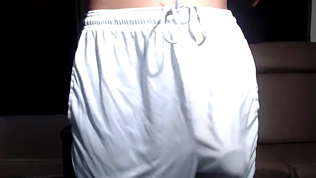 Snapshot of ThickD2C chatting on 07-16-26, 05:19 ThickD2C online show from 07-16-26, 05:19