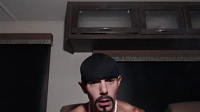 Snapshot of ThickD2C chatting on 07-22-26, 03:15 ThickD2C online show from 07-22-26, 03:15