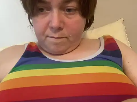 Snapshot of ParisNova chatting on 12-03-24, 02:49 ParisNova online show from 12-03-24, 02:49