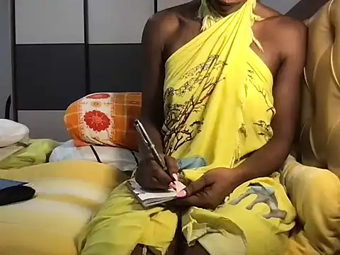 choco petite online show from 10-10-25, 05:06