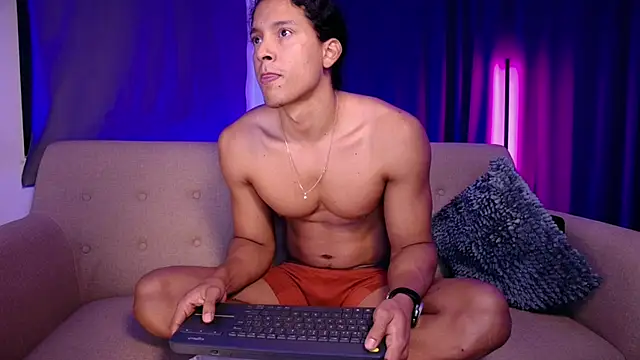 Liam V online show from 11-20-25, 10:26