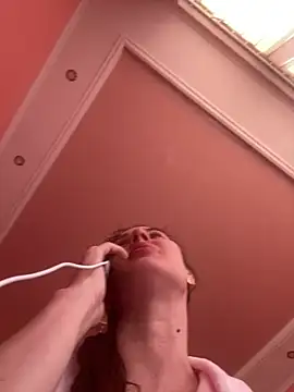 Flossy Vettie online show from 03-21-25, 03:57